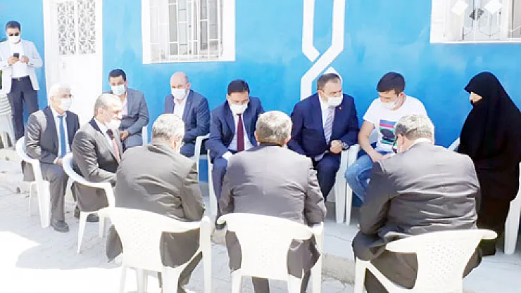 Dualar şehidimiz için