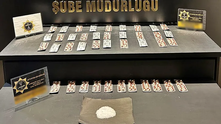 Dur İhtarına Uymayan Araçta Uyuşturucu Yakalandı