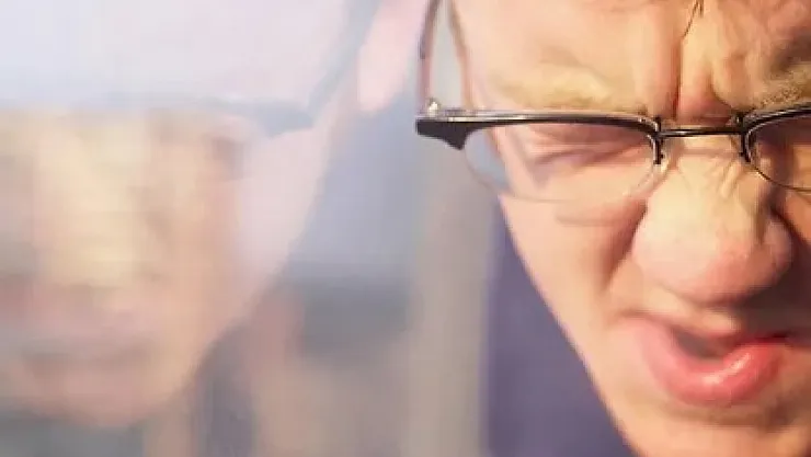 Durduk Yere Hareket Etme Hastalığı: Tourrette Sendromu