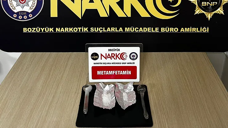 Durdurulan 2 Şüpheli Araçtan Uyuşturucu Madde Ele Geçirildi
