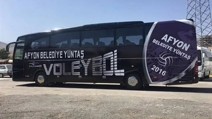 Efeler araç giydirdi – Kocatepe Gazetesi