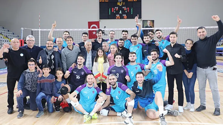 Efeler Düzce'yi rahat geçti: 3-0