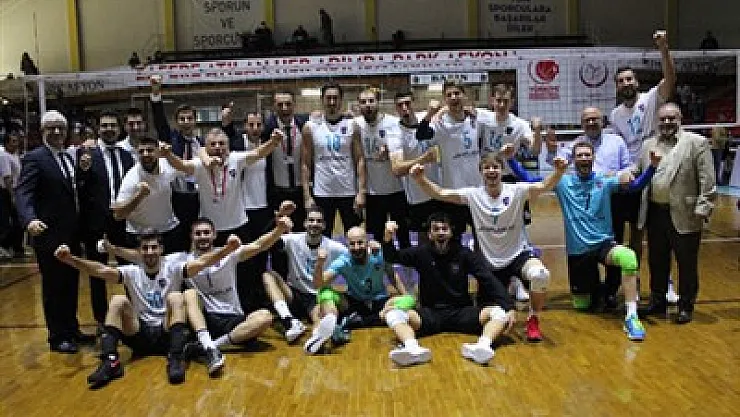 Efeler Halkbank'ı devirdi – Kocatepe Gazetesi