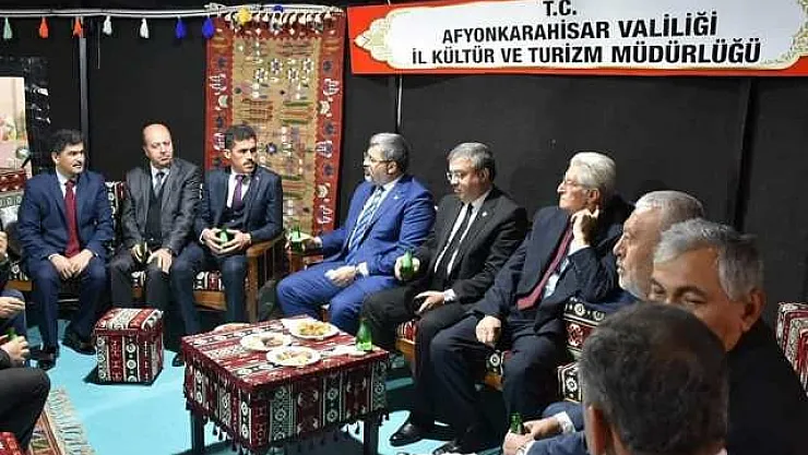 Egeliler tanıtım günlerinde buluştu