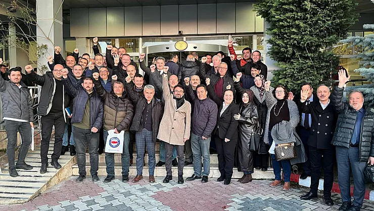 Eğitim-Bir-Sen'den Öğretmenler İçin Yeni Hedefler: Mücadelemizle Kazandık!