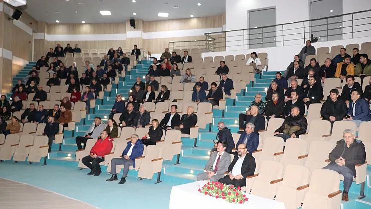 Eğitimciler Seminerde Bir Araya Geldi