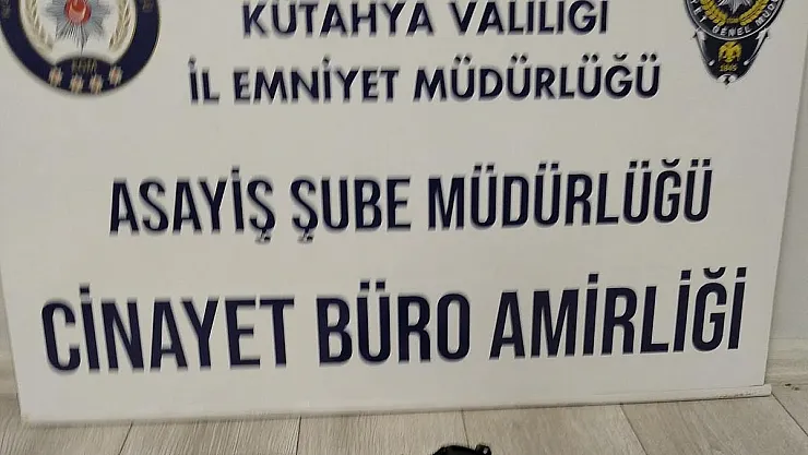 Eğlence mekanı önünde 1 kişiyi yaralayan zanlı yakalandı