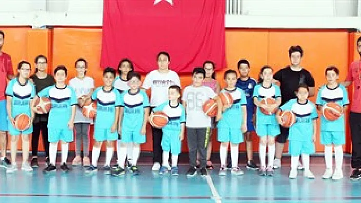 Emirdağ'da basketbol kursları sürüyor – Kocatepe Gazetesi