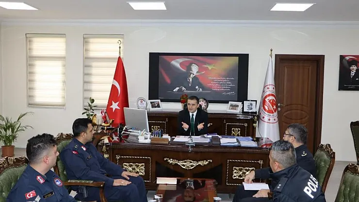 Emirdağ'da Güvenlik Ve Asayiş Toplantısı Yapıldı