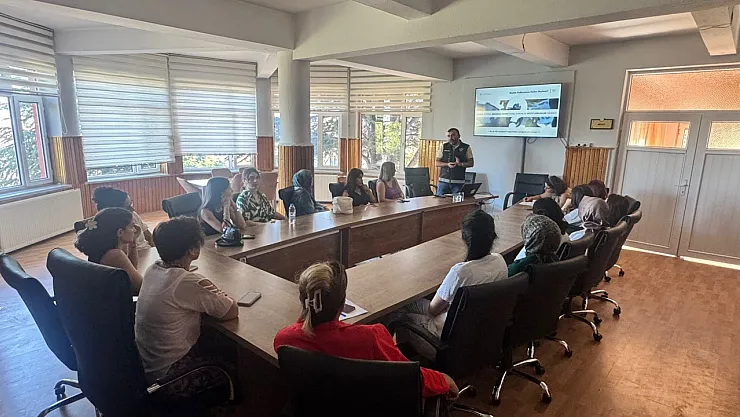 'En İyi Narkotik Polisi Anne' Projesi Sürüyor