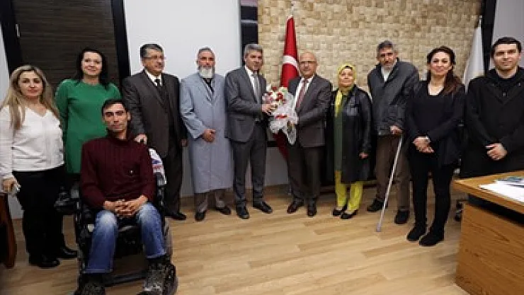 Engelliler Meclisi’nden Çoban’a ziyaret – Kocatepe Gazetesi