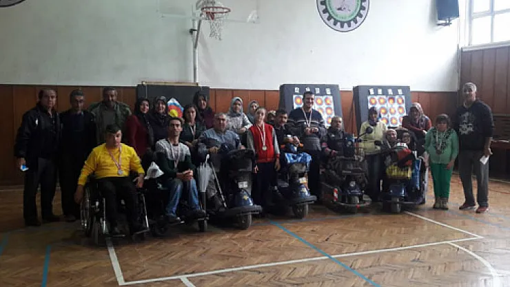 Engellilere özel Okçuluk Turnuvası düzenlendi