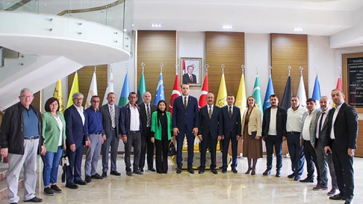 Erkılınç: Deprem bölgesindeki basınımızı yalnız bırakmayacağız