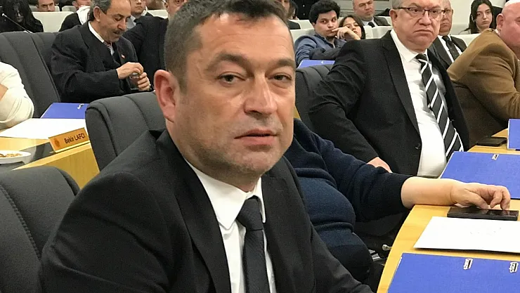 Eser'den Otopark Ücretleri Uyarısı