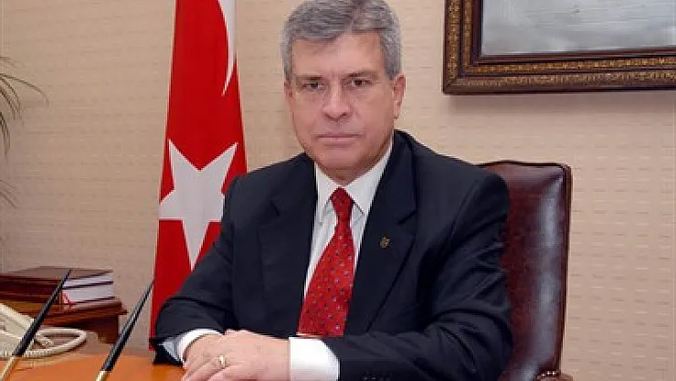 Eski Vali İmga'nın kitabı yayınlandı