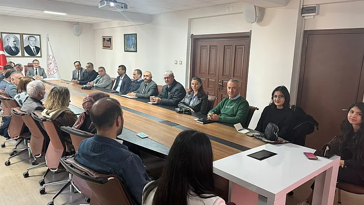 Eskişehir İl Milli Eğitim Müdürlüğü'nde Atama Ve Yer Değiştirme Toplantısı Gerçekleştirildi