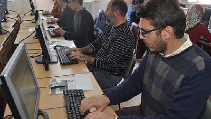 F Klavye kursları başladı – Kocatepe Gazetesi
