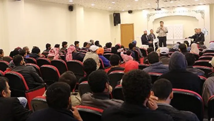 FATİH KAYACAN'DAN SURİYELİLERE: 'Gösterdiğimiz anlayışı sizden de bekliyoruz'