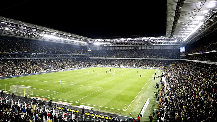 Fenerbahçe – Trabzonspor Maç Saati Değişti