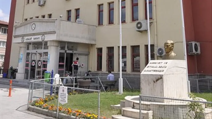 FETÖ davalarında ilk karar: 12 yıl