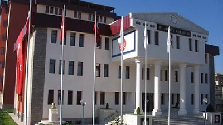 FETÖ'de 1 tutuklama, 3 tahliye, 2 beraat, 4 ceza daha: Mahrem yapı ve gaybubet evi yargılamaları sürüyor