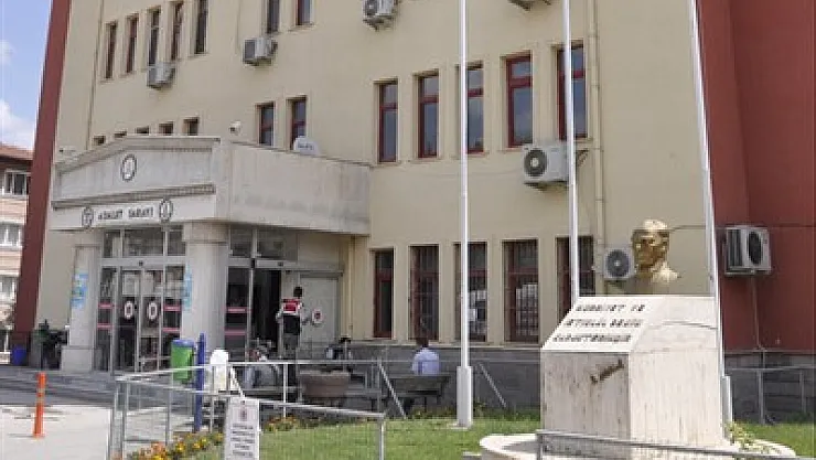 FETÖ'nün Bolvadin ayağında yargılamaya devam
