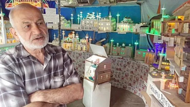Fotoğrafa bakıyor, minyatürünü yapıyor – Kocatepe Gazetesi
