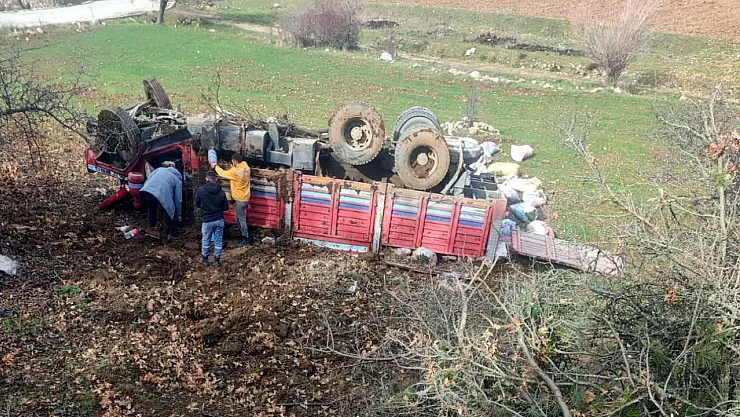 Fren Bozuldu, Sürücü Çareyi Araçtan Atlamakta Buldu