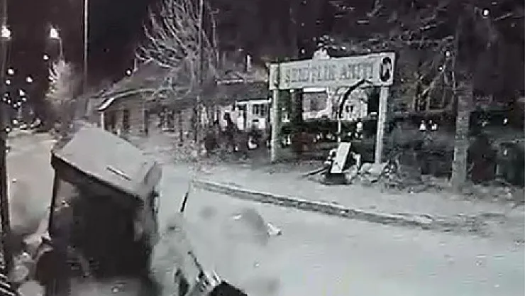 Gasp Yaptıkları Araçla Kaza Yaptılar: 4 Yaralı