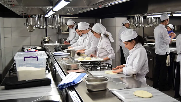 Gastronomi Liseleri Yetenek Sınavı Başlıyor: Son Başvuru Tarihleri Açıklandı!