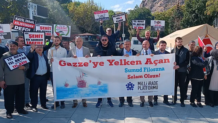 Gazze'deki Soykırıma Sessiz Çığlık Eylemi İle Dikkat Çektiler