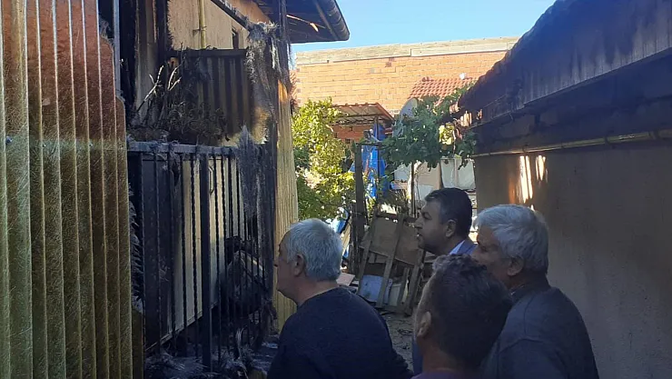 Gediz'de Korkutan Yangın