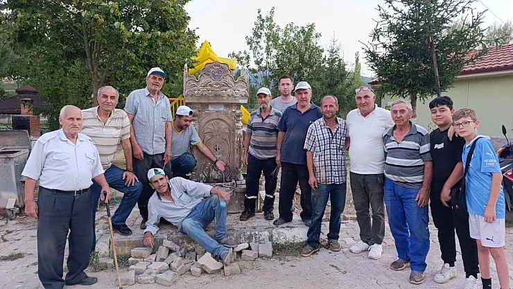 Gediz Yeşilçay Köyünde Vatandaşlardan Örnek Dayanışma