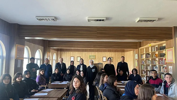 Genç AR-GE Bilim Söyleşileri Sürüyor
