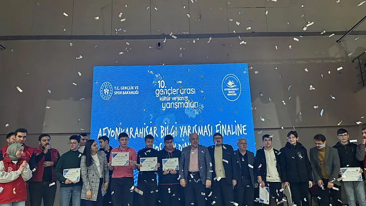 Gençler Bilgilerini Konuşturdu