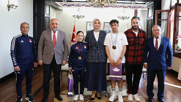 “Gençlerimizi her daim spora yönlendirmeliyiz'
