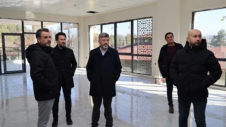 Gençlik Merkezi Açılış İçin Gün Sayıyor