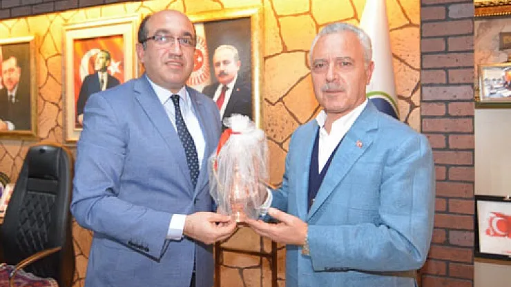 Genel Başkan Yardımcısı Ataş, Başkan Çöl'le istişare etti