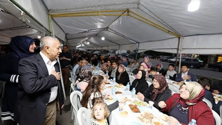 Gönül sofrası Fevzi Çakmak'ta kuruldu