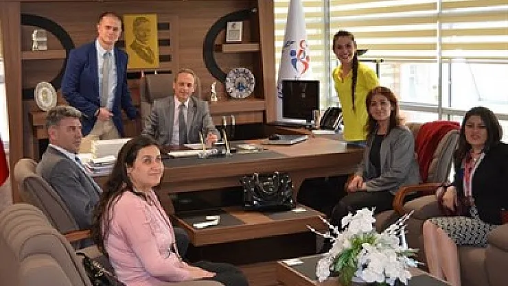 Görme Engellilerden Tortop'a ziyaret – Kocatepe Gazetesi