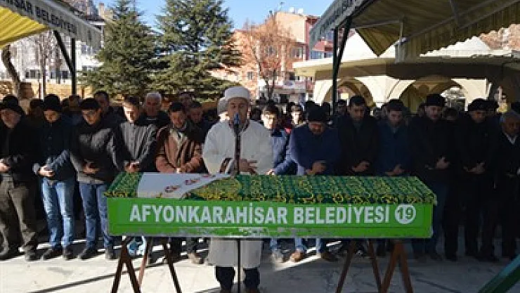 Gözyaşlarıyla uğurlandı – Kocatepe Gazetesi