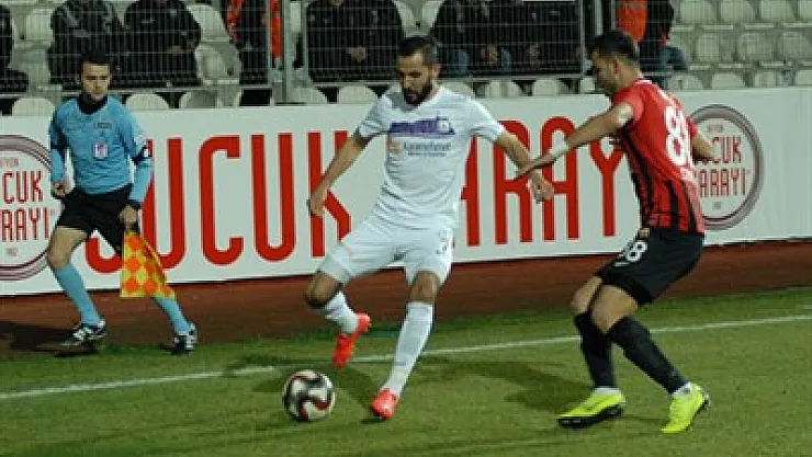 Güller ilk galibiyetini aldı – Kocatepe Gazetesi