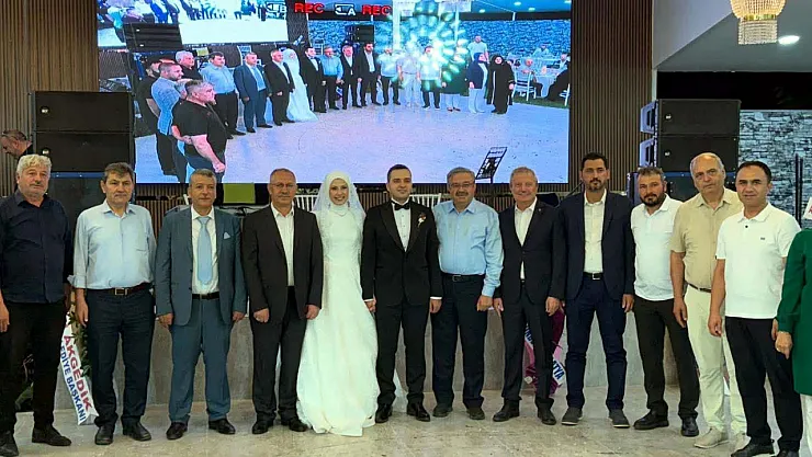 Gündoğdu ve Çelik Ailelerinin Mutlu Günü