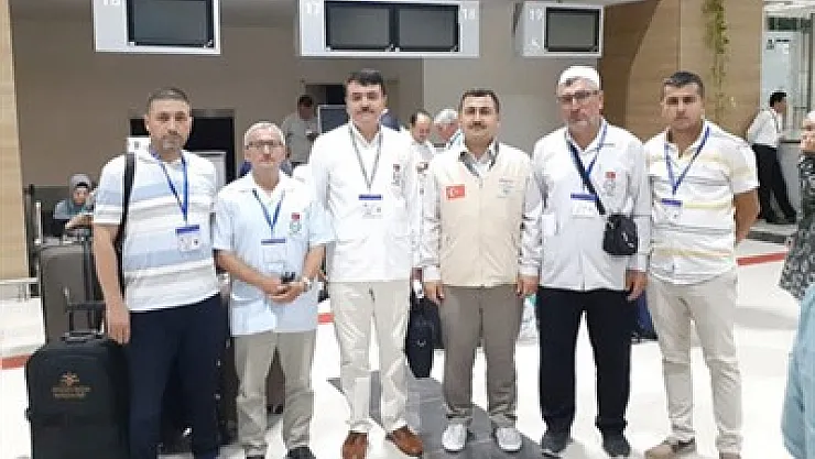 Hacı adayları uğurlandı – Kocatepe Gazetesi