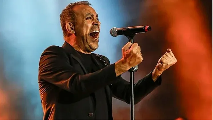 Haluk Levent Afyon’a Geliyor