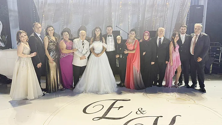 Hasırcıoğlu ve Tiryakioğlu Ailelerinin Mutlu Günü