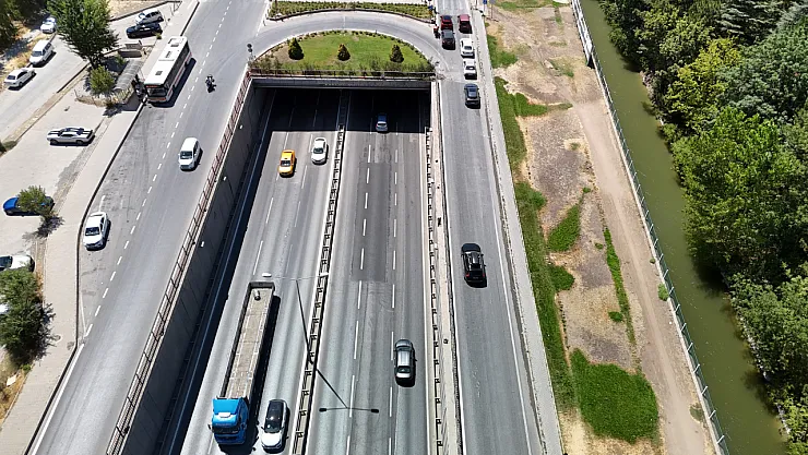 Hava Sıcaklıkları Araç Sahiplerinin Cebini Yakabiliyor
