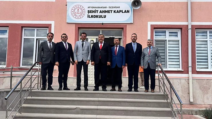 'Hedef Türkiye Yüzyılı Vizyonuna Göre Öğrenci Yetiştirmek'