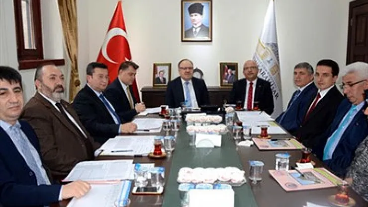 Herkes okuryazar olacak – Kocatepe Gazetesi