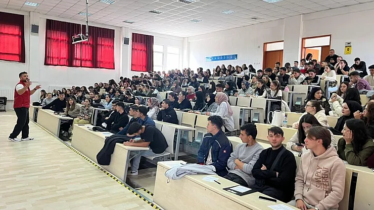 Hisarcık MYO'da Öğrencilere Gençlik Merkezi Tanıtıldı